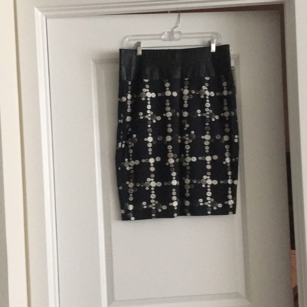 Akris Punto pencil skirt